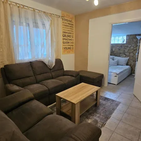 P Stil - Two Bedroom - First Floor