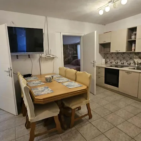 P Stil - Two Bedroom - First Floor * Sukošan