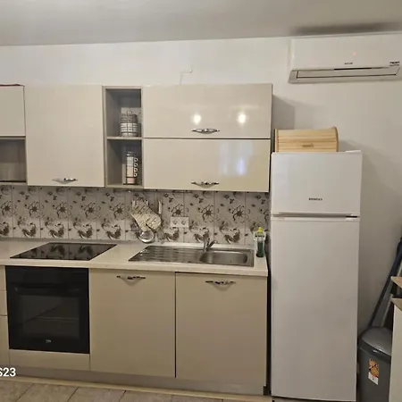 P Stil - Two Bedroom - First Floor * Sukošan
